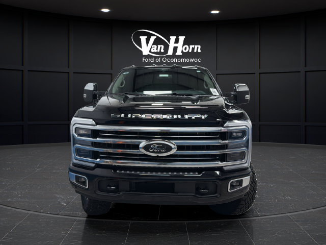 Used 2025 Ford F250 Platinum w/ Platinum Plus Package AWD/4WD image 2