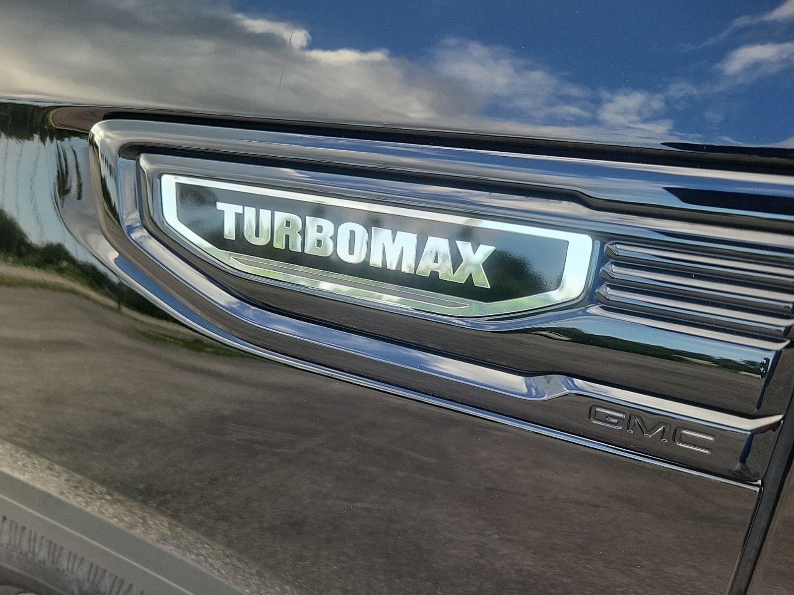 Used 2025 GMC Sierra 1500 Elevation AWD/4WD image 10