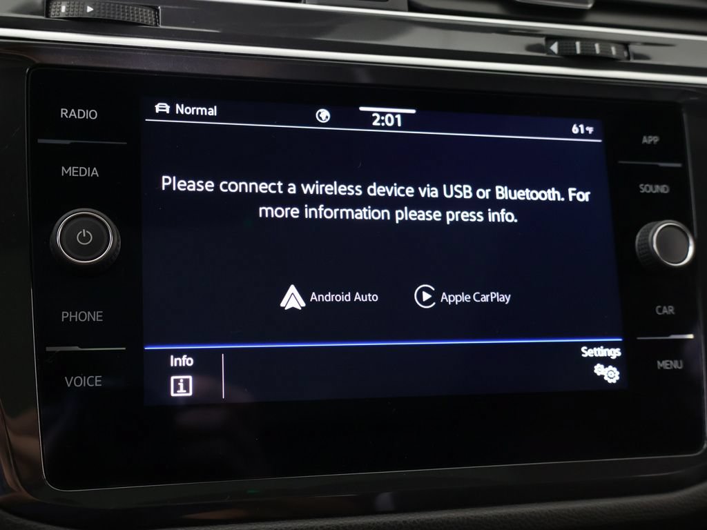 Used 2024 Volkswagen Tiguan SE R-Line AWD/4WD image 48