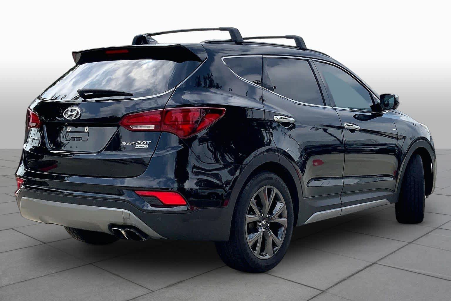 Used 2017 Hyundai Santa Fe Sport w/ 2.0T Ultimate Tech Package 05 FWD image 13