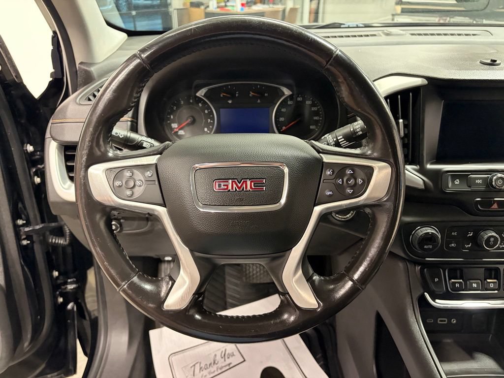 Used 2020 GMC Terrain SLE w/ Driver Convenience Package FWD image 10