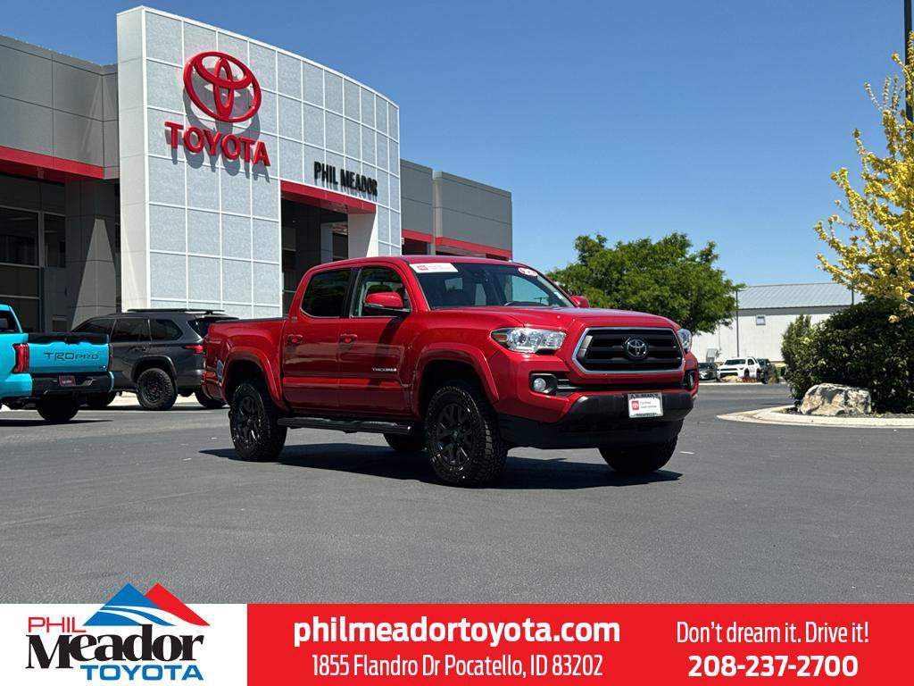 Certified 2022 Toyota Tacoma SR5 w/ Technology Package AWD/4WD image 1