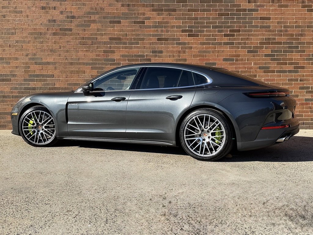 Certified 2025 Porsche Panamera 4S w/ Premium Package image 3