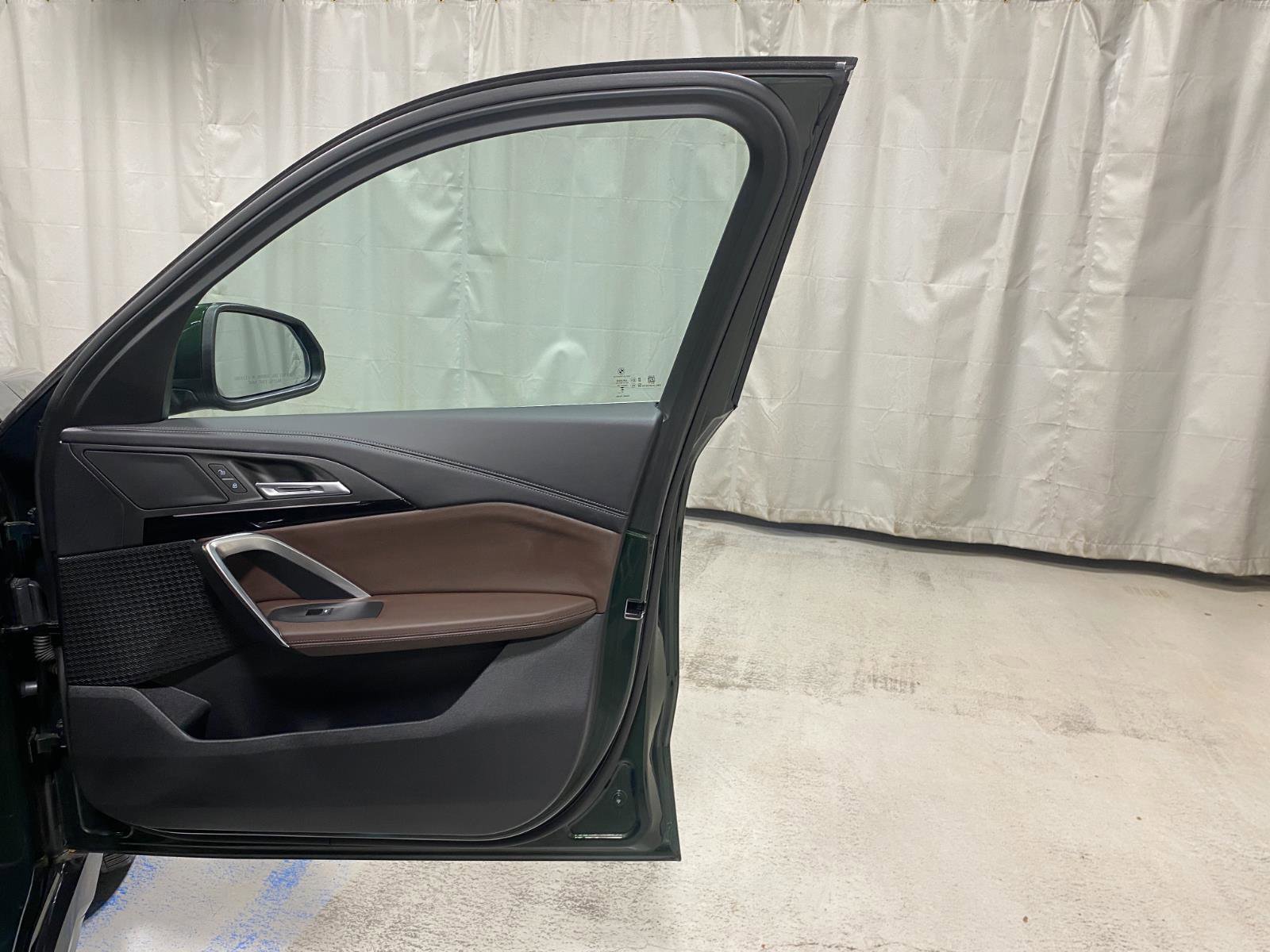 Certified 2025 BMW X1 xDrive28i w/ Technology Package image 20