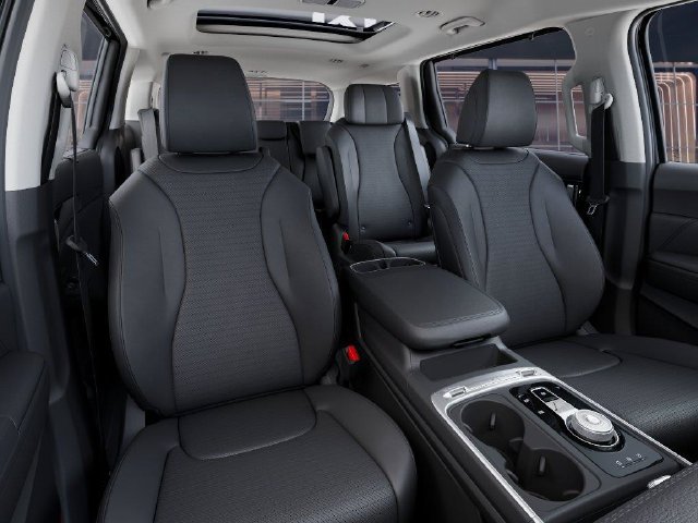 New 2026 Kia Carnival SX Prestige FWD image 16