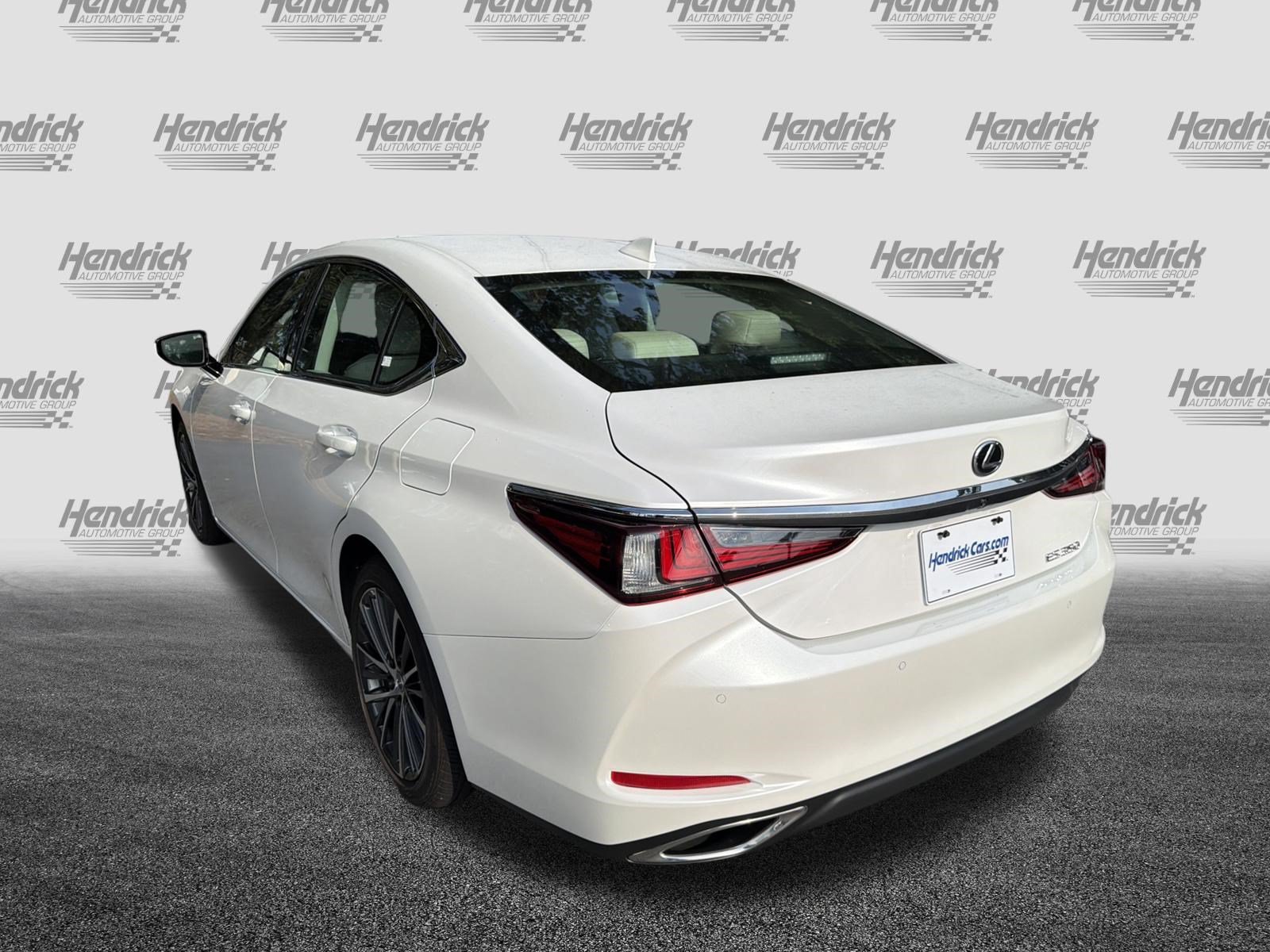 Used 2025 Lexus ES 350 w/ Premium Package FWD image 7