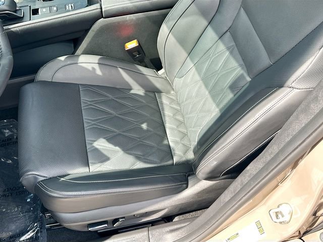 Used 2024 Nissan Rogue Platinum w/ Platinum Premium Package FWD image 20