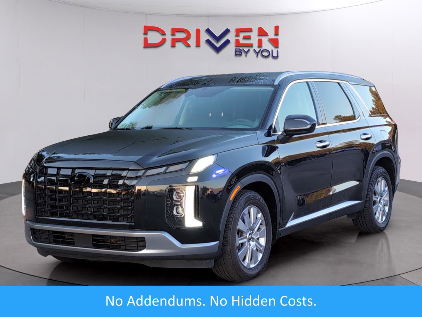Used 2023 Hyundai Palisade SEL image 1