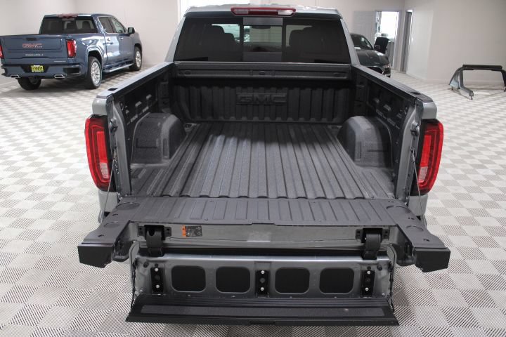 New 2026 GMC Sierra 1500 SLT w/ SLT Premium Plus Package AWD/4WD image 15