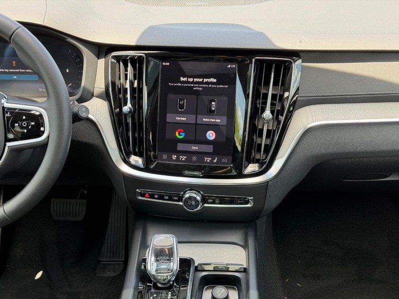 New 2026 Volvo V60 B5 Cross Country Ultra w/ Protection Package Premier AWD/4WD image 7