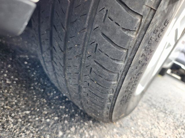 Used 2024 Chevrolet Malibu LT image 24