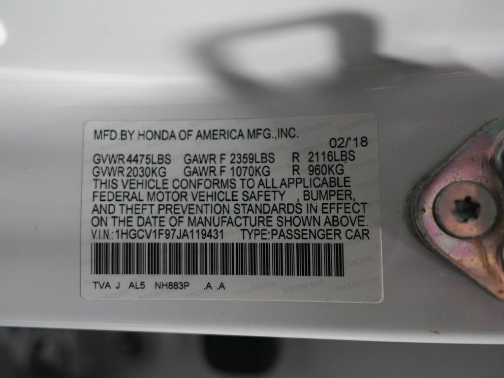 Used 2018 Honda Accord Touring image 15