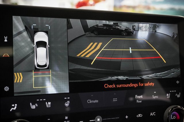 Certified 2024 Lexus RX 450h AWD w/ Luxury Package image 15