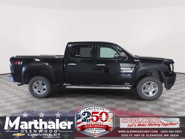 Used 2010 GMC Sierra 1500 SLT w/ All-Terrain Package AWD/4WD image 1