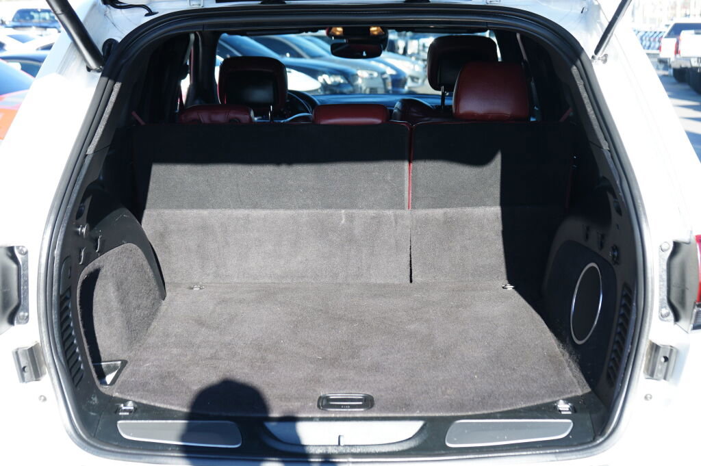Used 2018 Jeep Grand Cherokee SRT image 4