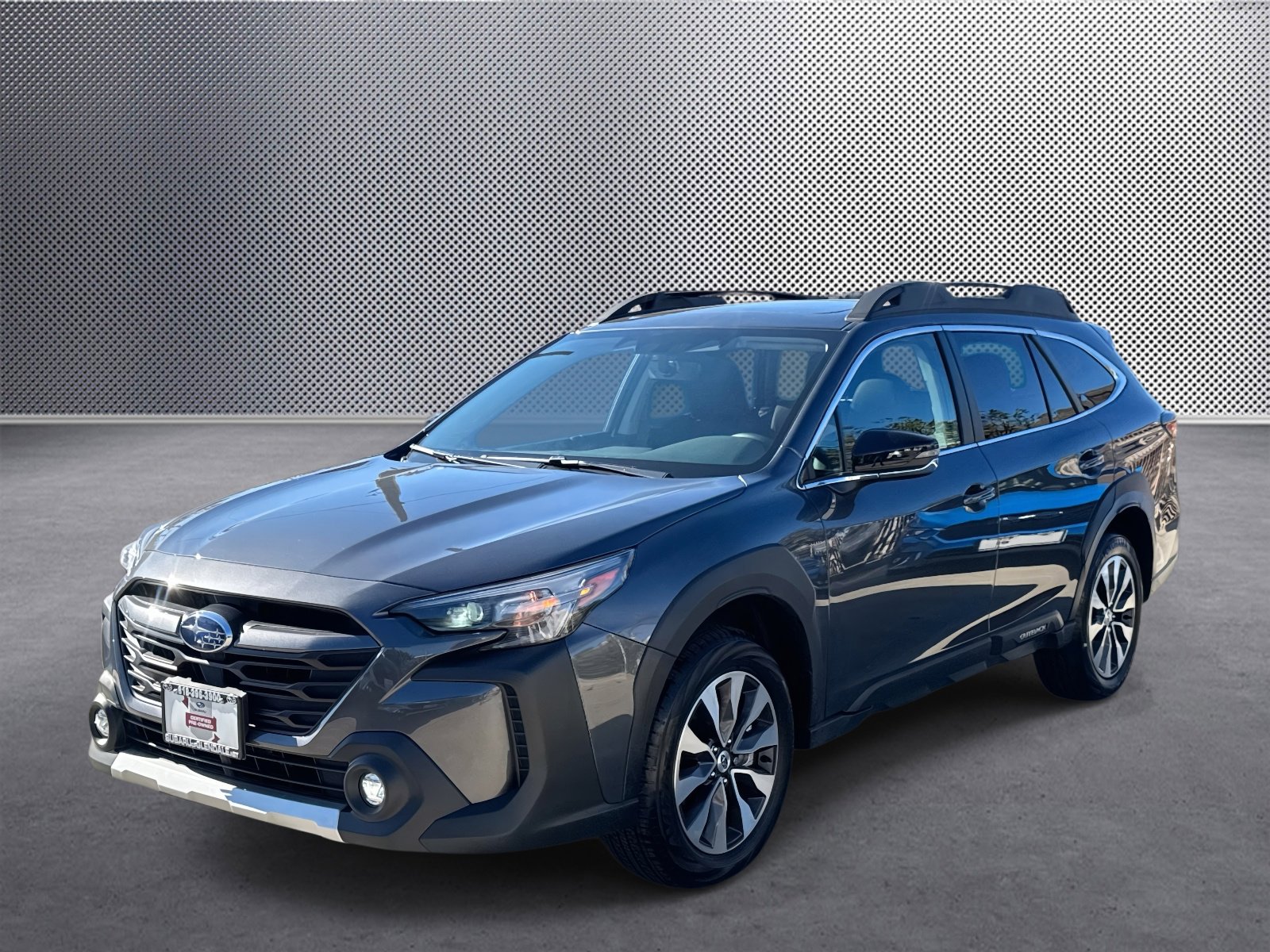 Certified 2025 Subaru Outback Limited XT image 1