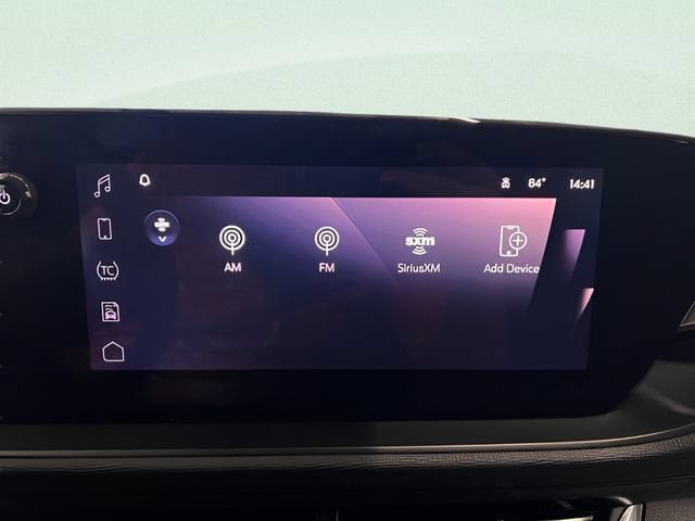 Certified 2025 Buick Envista Preferred FWD image 24