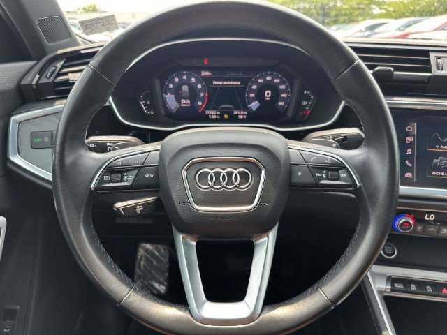 Used 2021 Audi Q3 2.0T Premium w/ Convenience Package AWD/4WD image 23