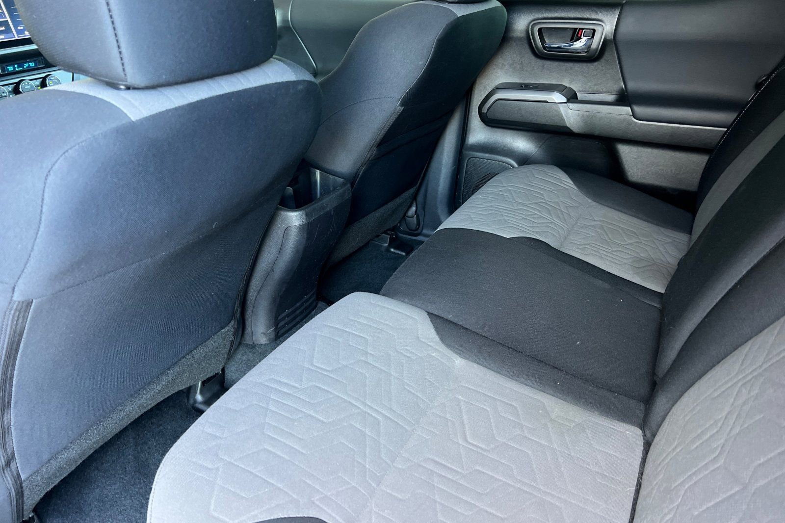 Certified 2023 Toyota Tacoma TRD Off-Road image 15