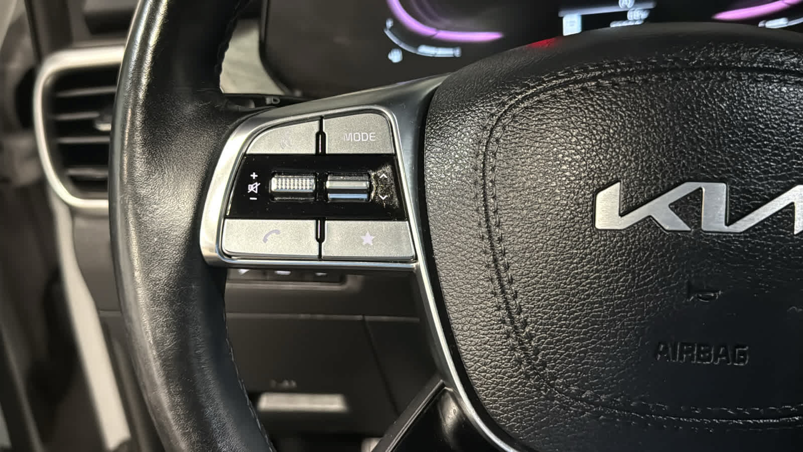 Used 2024 Kia Telluride EX X-Line AWD/4WD image 12