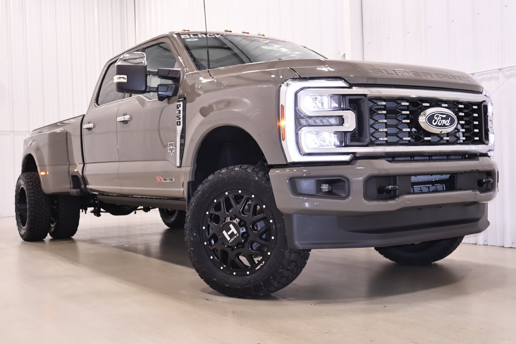 New 2027 Ford F350 Lariat w/ Lariat Ultimate Package AWD/4WD image 44