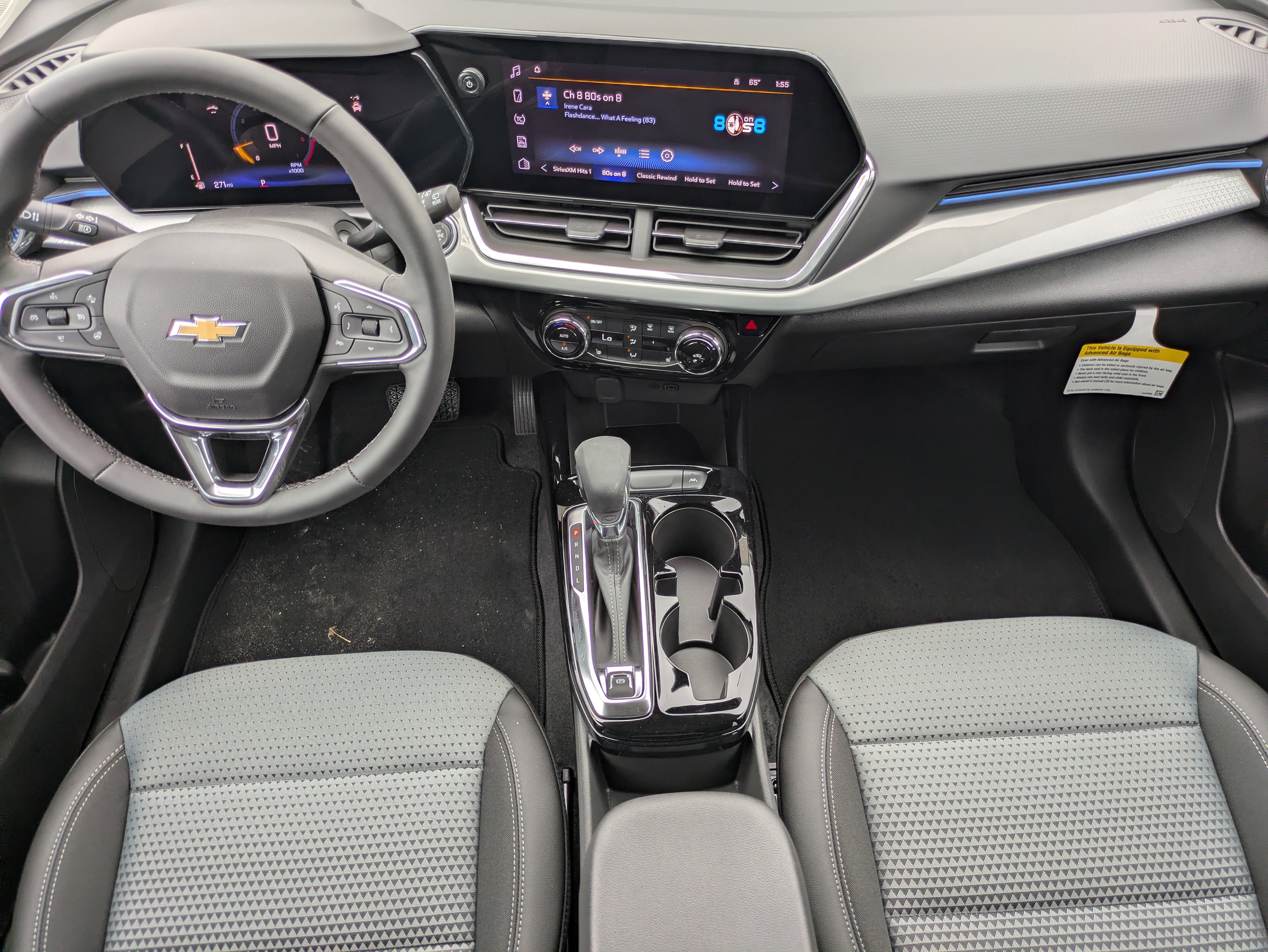 New 2025 Chevrolet Trax LT w/ Driver Confidence Package FWD image 9