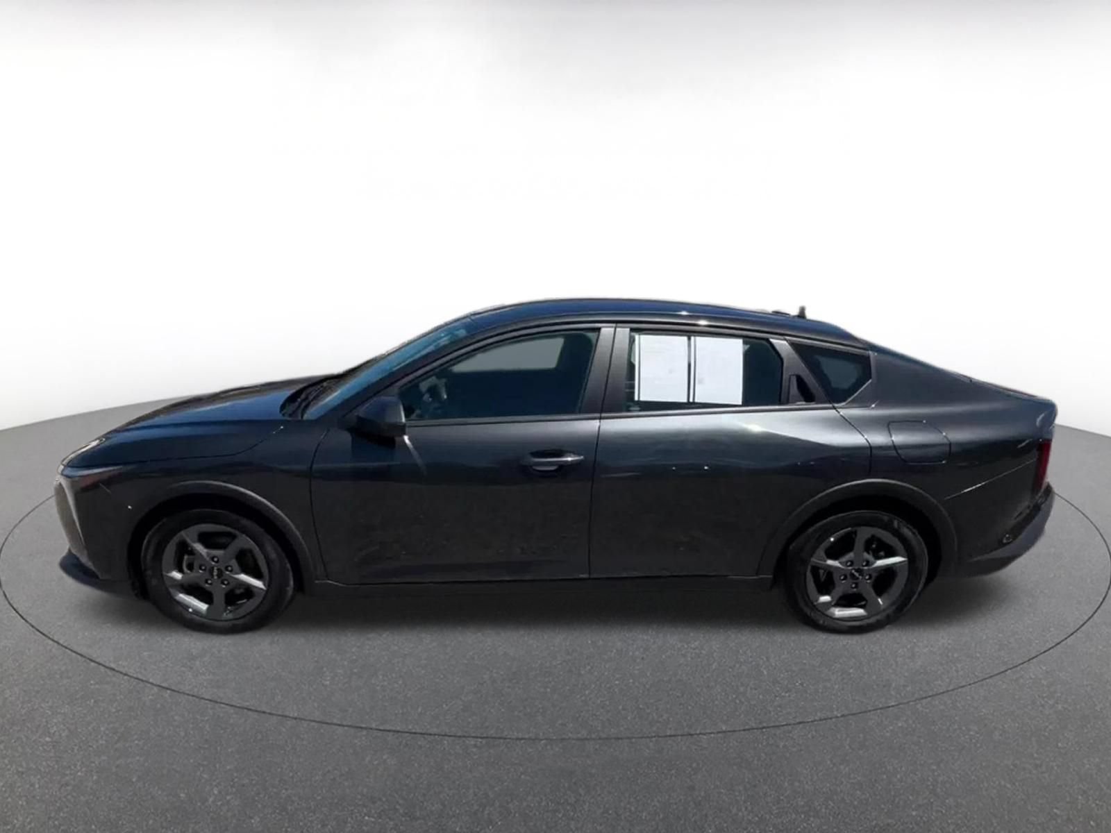 Used 2025 Kia K4 FWD image 9