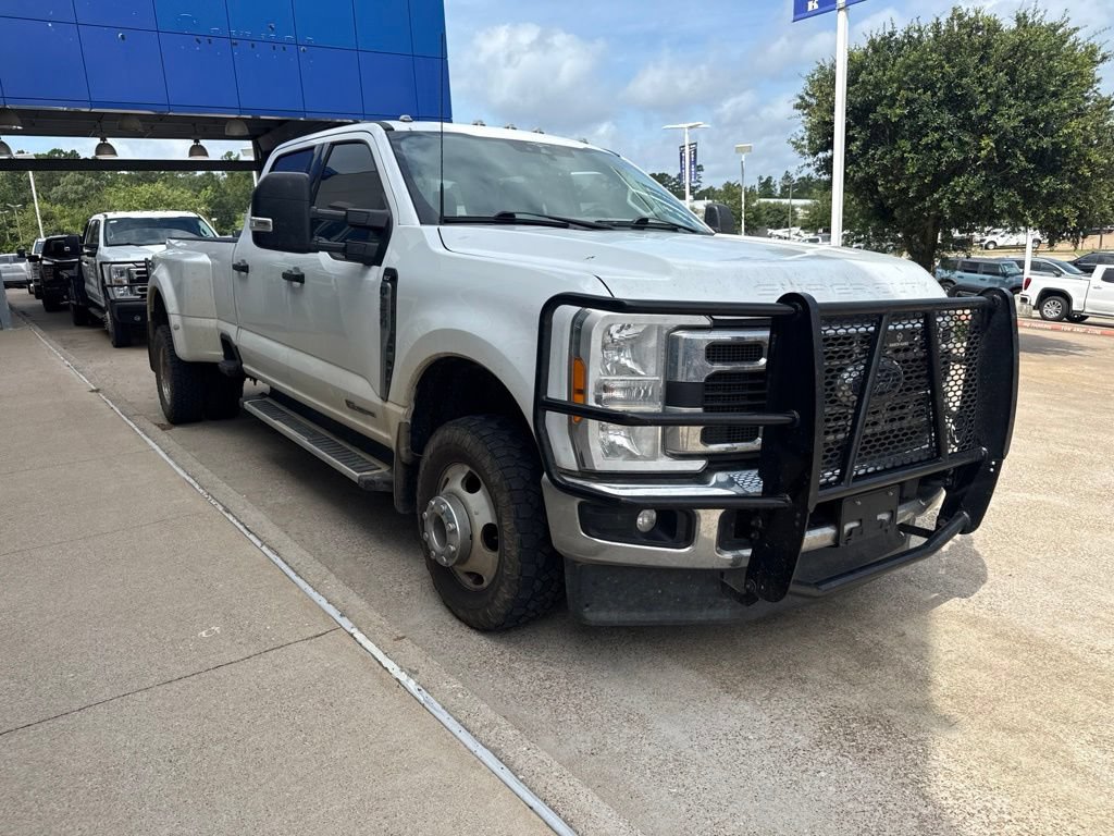 Used 2023 Ford F350 XLT AWD/4WD image 2