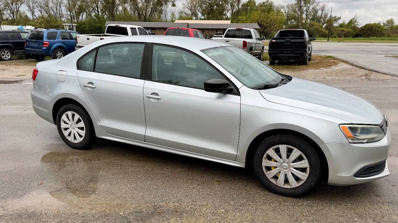 Used 2011 Volkswagen Jetta S image 7