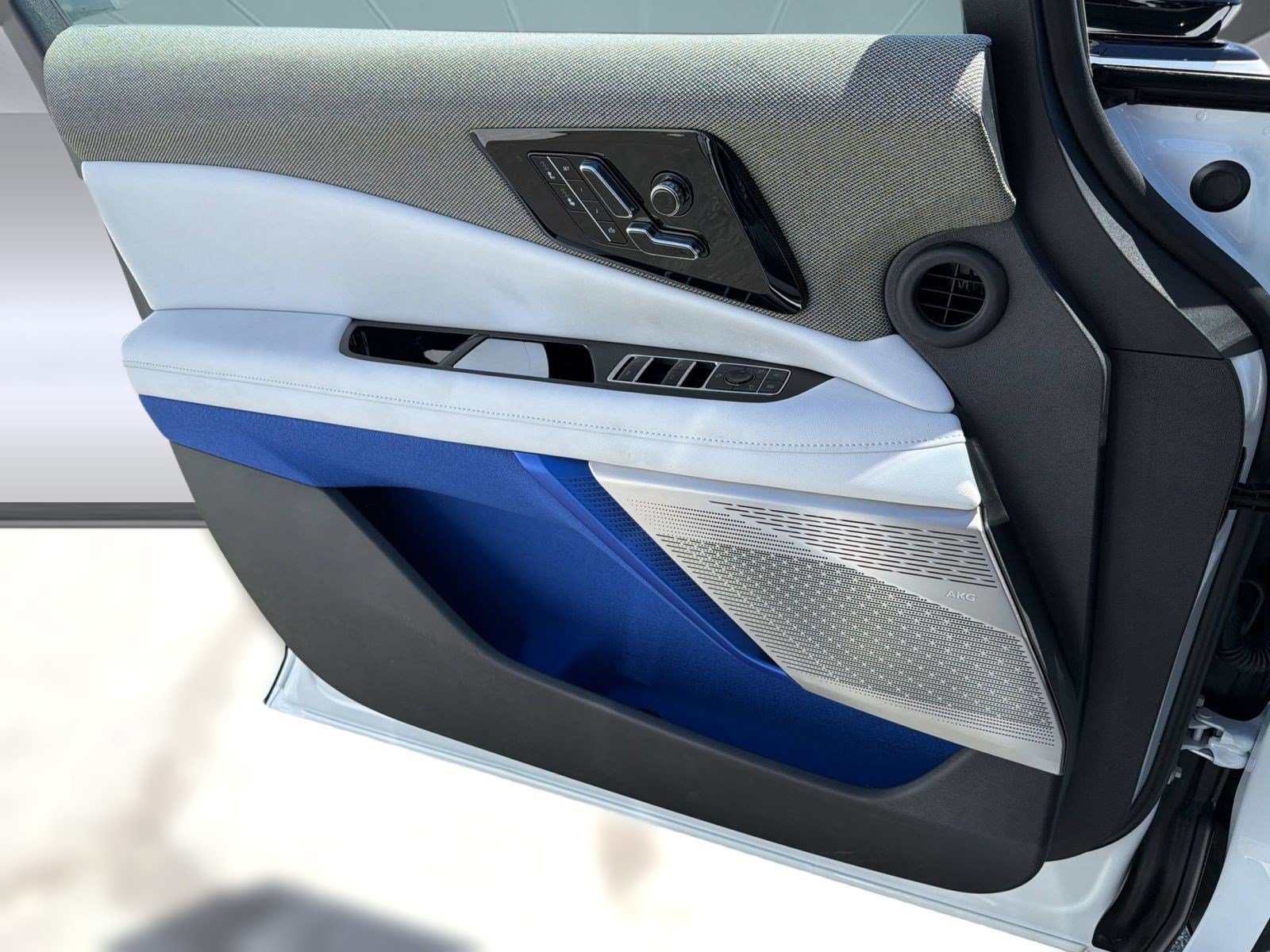 New 2027 Cadillac Optiq Sport RWD image 13
