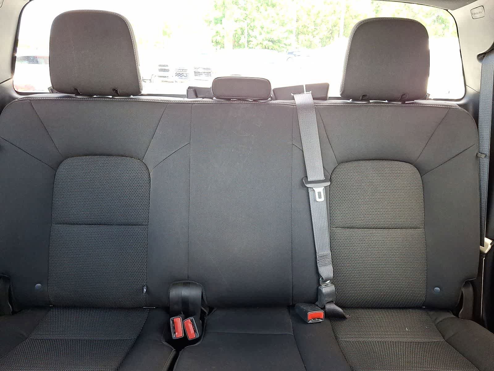 Used 2024 Chevrolet Colorado W/T RWD image 14