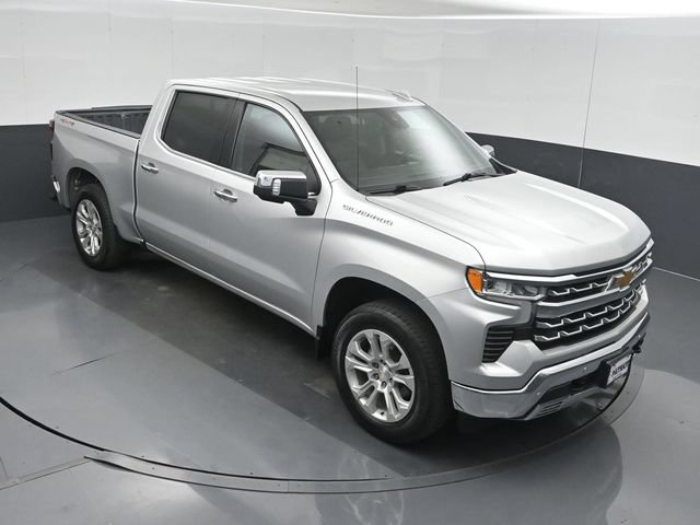 Used 2022 Chevrolet Silverado 1500 LTZ w/ Technology Package AWD/4WD image 37