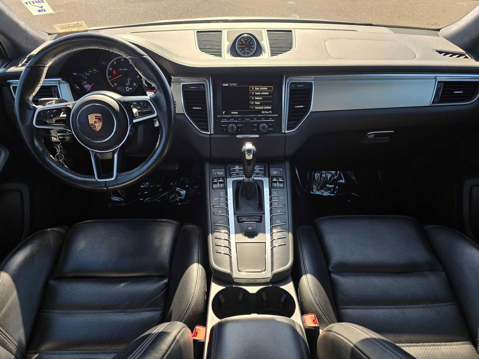 Used 2015 Porsche Macan Turbo AWD/4WD image 18