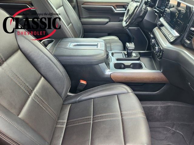 Used 2022 Chevrolet Silverado 1500 High Country w/ High Country Premium Package image 24