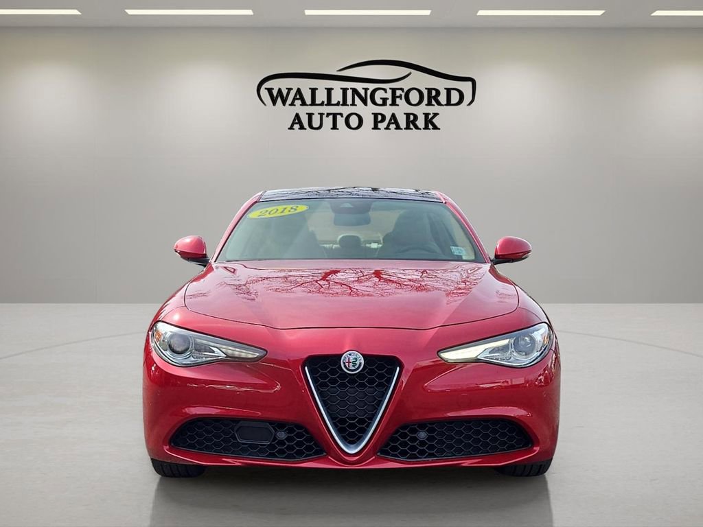 Used 2018 Alfa Romeo Giulia Ti w/ Quick Order Package 22X Lusso image 2