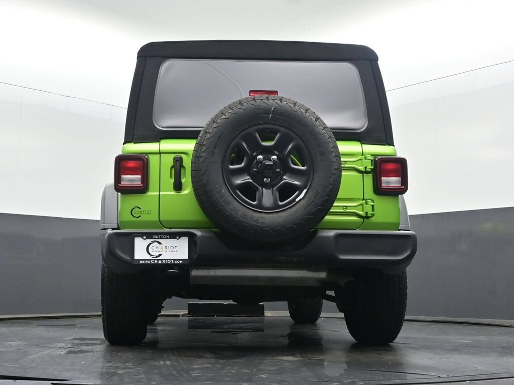 Used 2025 Jeep Wrangler Sport AWD/4WD image 47