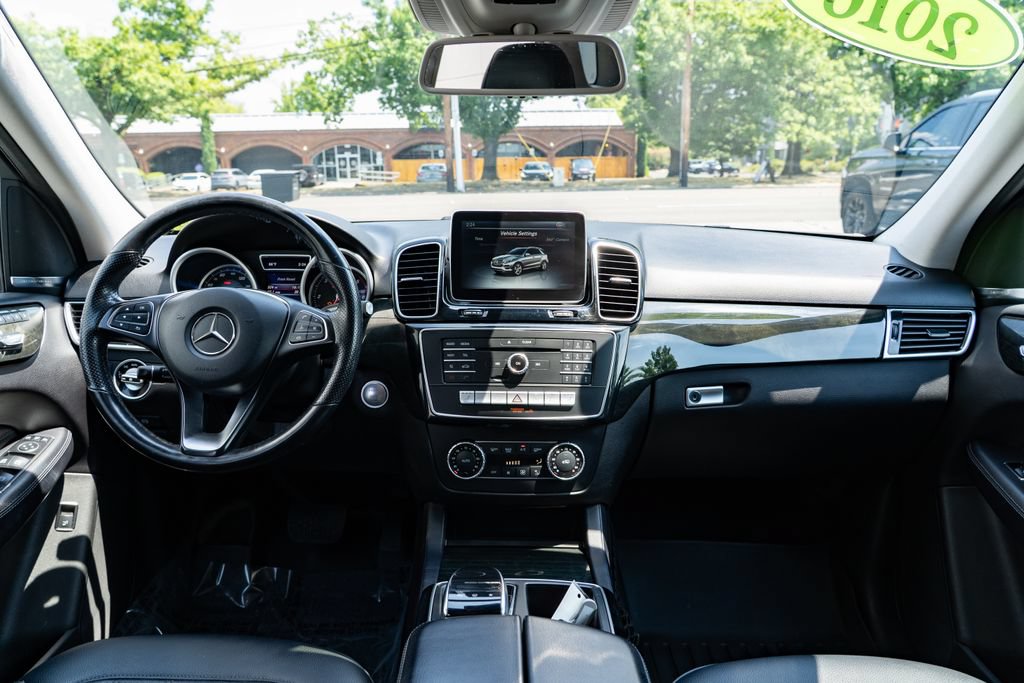 Used 2016 Mercedes-Benz GLE 300d 4MATIC image 9