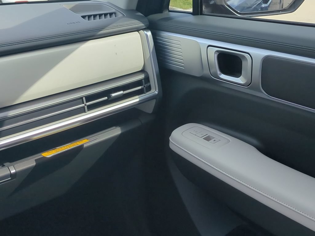 New 2027 Hyundai Santa Fe SEL FWD image 21