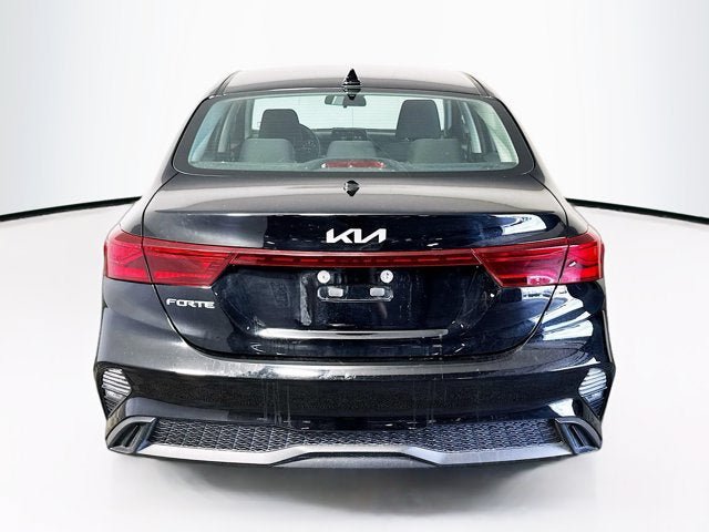 Certified 2023 Kia Forte LXS FWD image 6