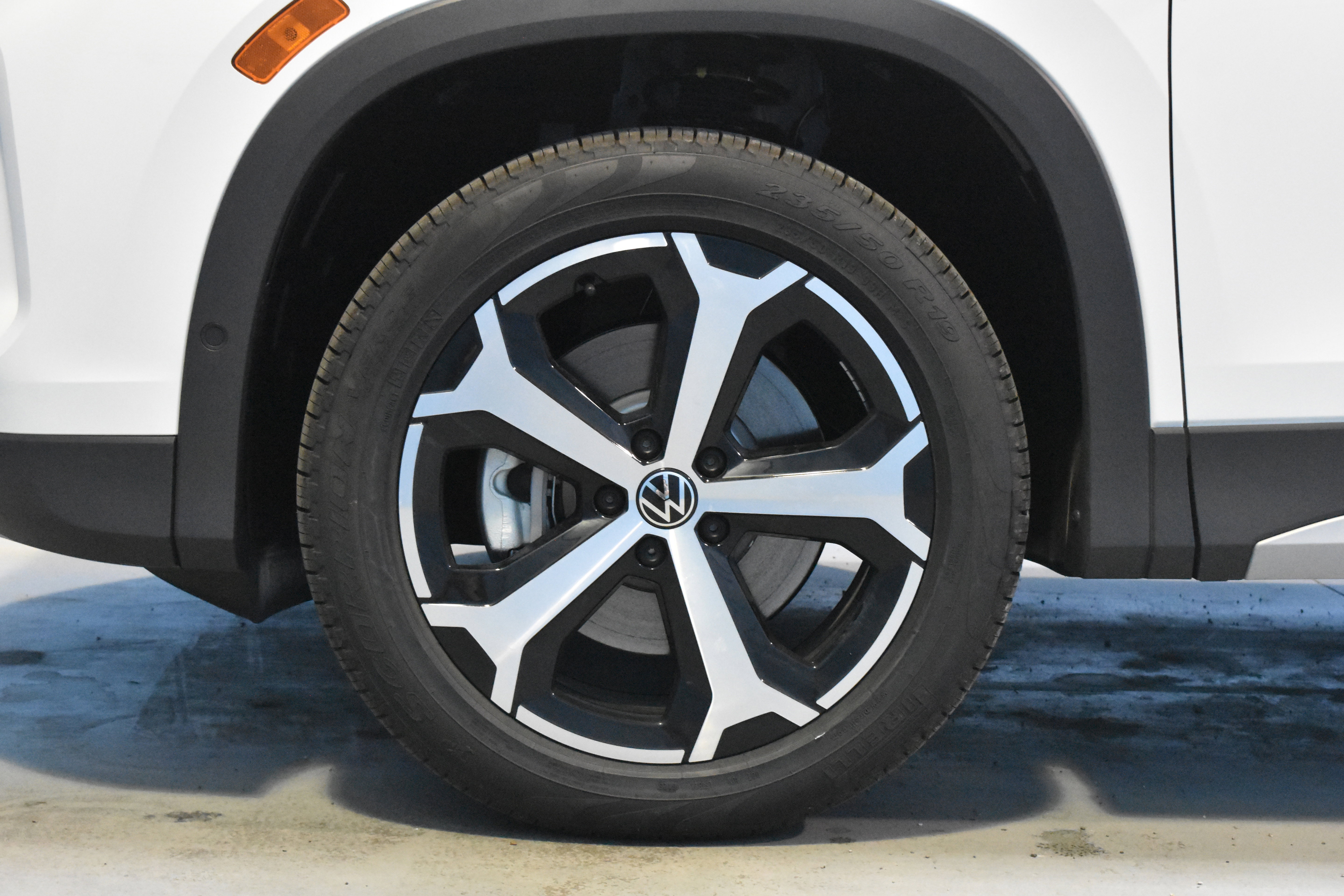 New 2026 Volkswagen Tiguan SE AWD/4WD image 20