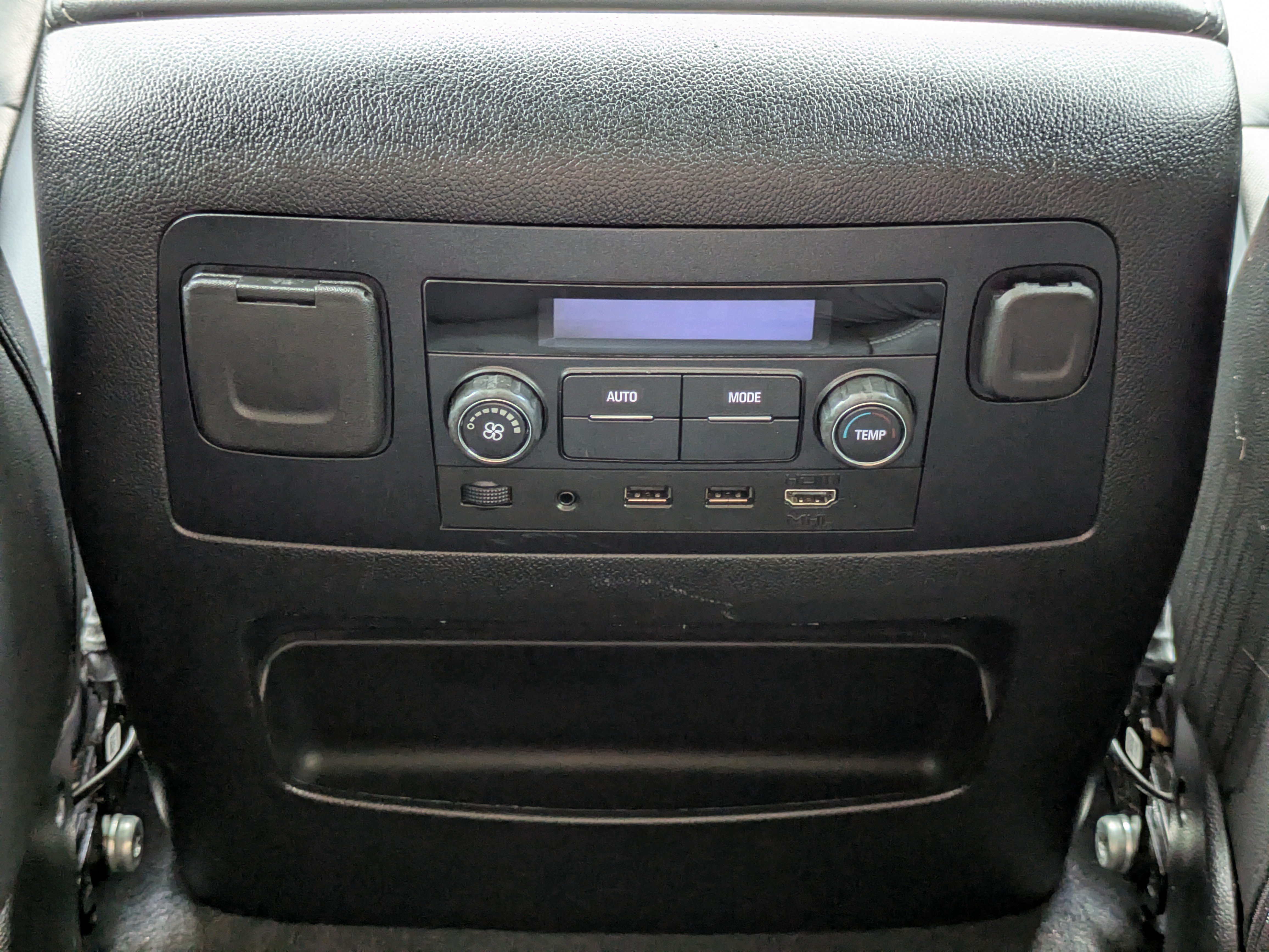Used 2020 Chevrolet Tahoe LT RWD image 35