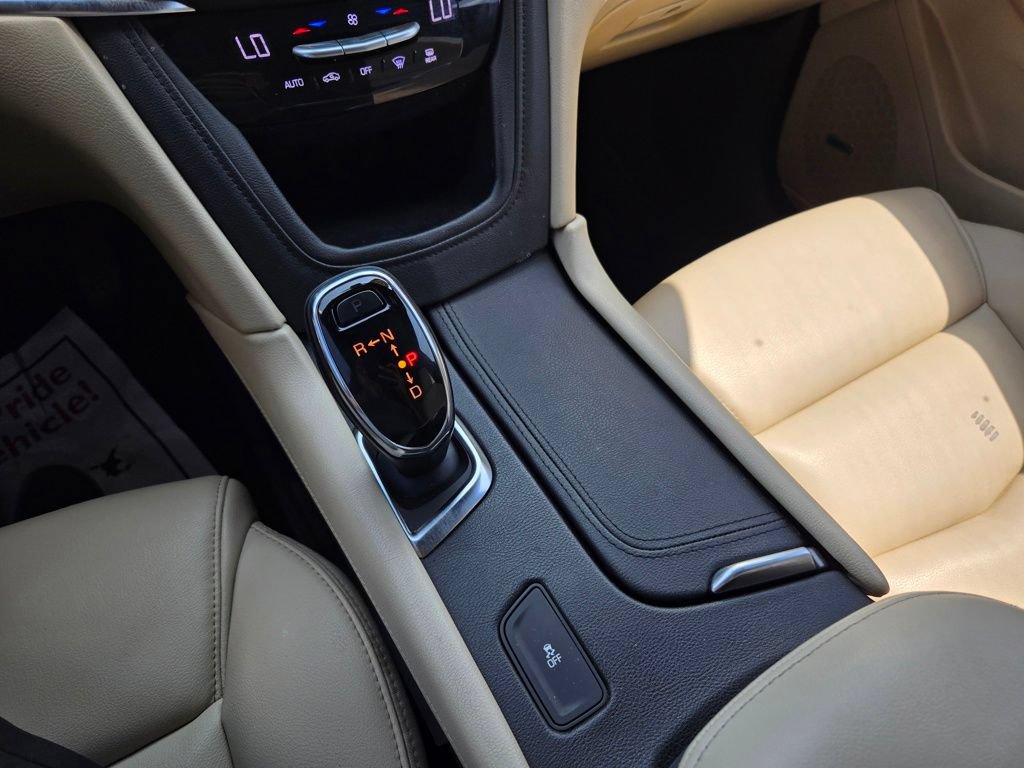 Used 2018 Cadillac XT5 FWD image 20