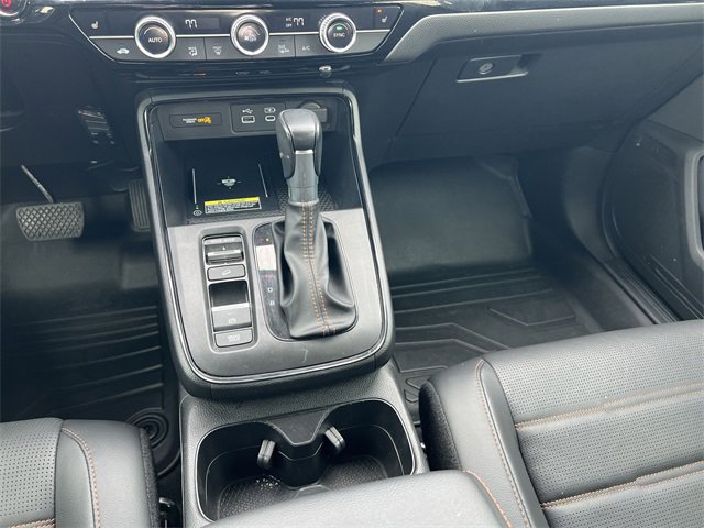 Used 2024 Honda CR-V Sport Touring image 17