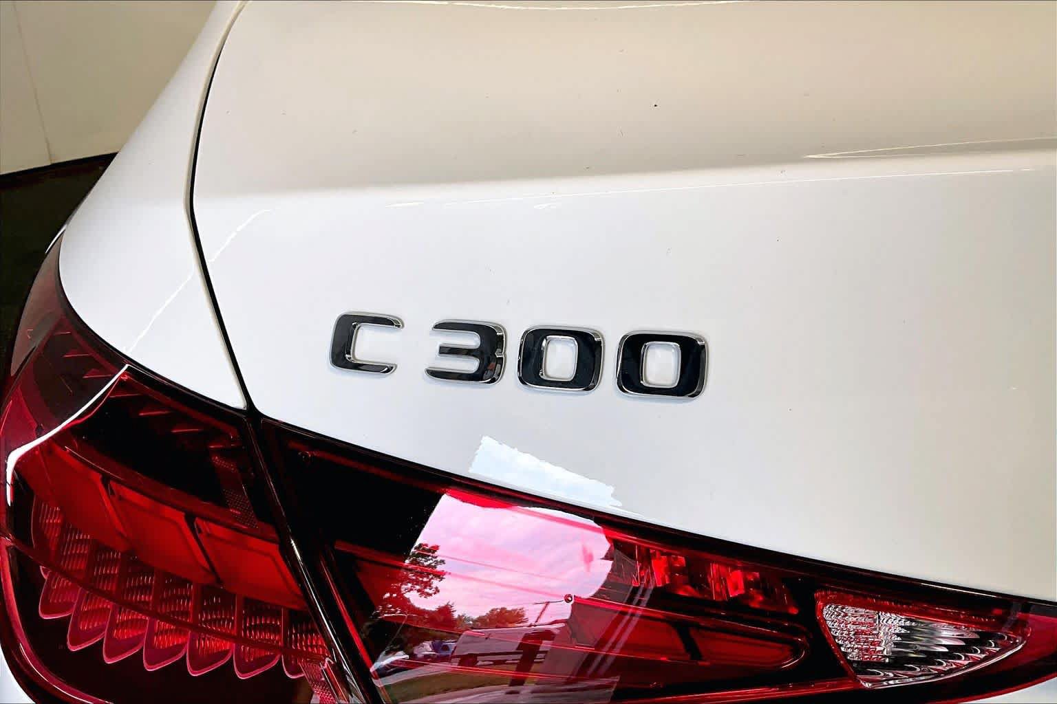 Used 2022 Mercedes-Benz C 300 4MATIC Sedan image 33