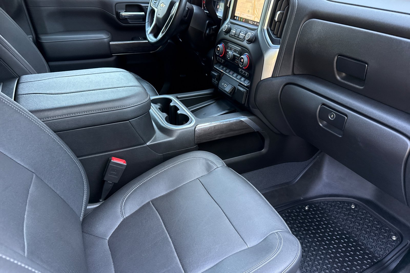 Used 2023 Chevrolet Silverado 2500 LTZ w/ LTZ Plus Package AWD/4WD image 19