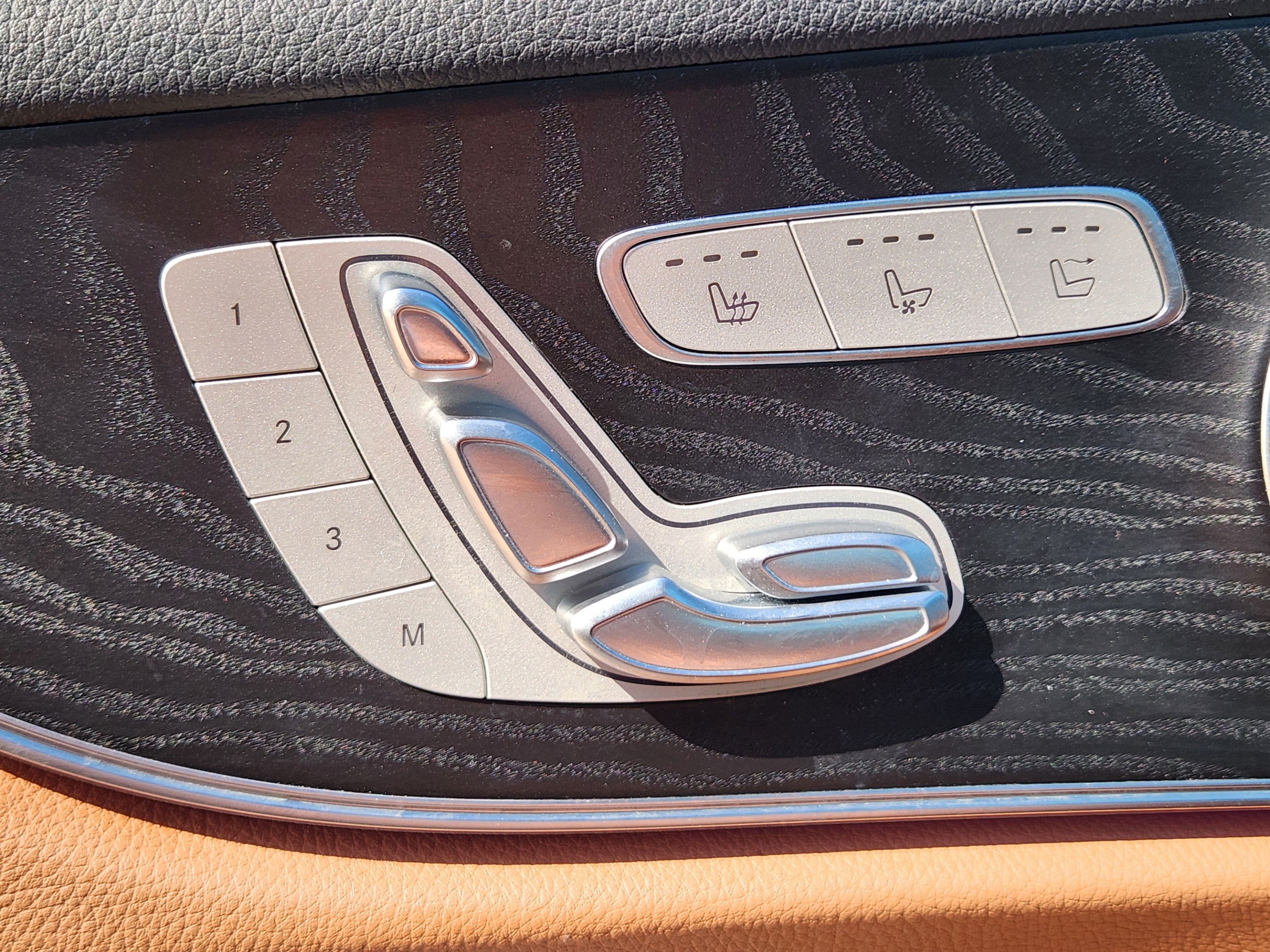 Used 2023 Mercedes-Benz E 450 Cabriolet image 24