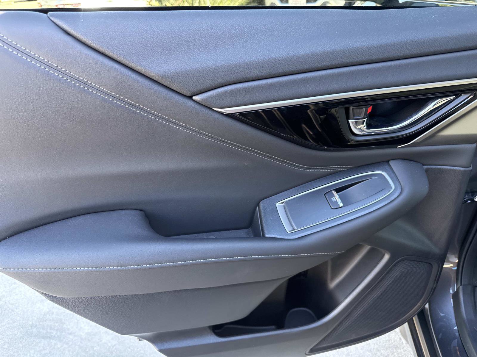 Certified 2025 Subaru Outback Limited XT image 11