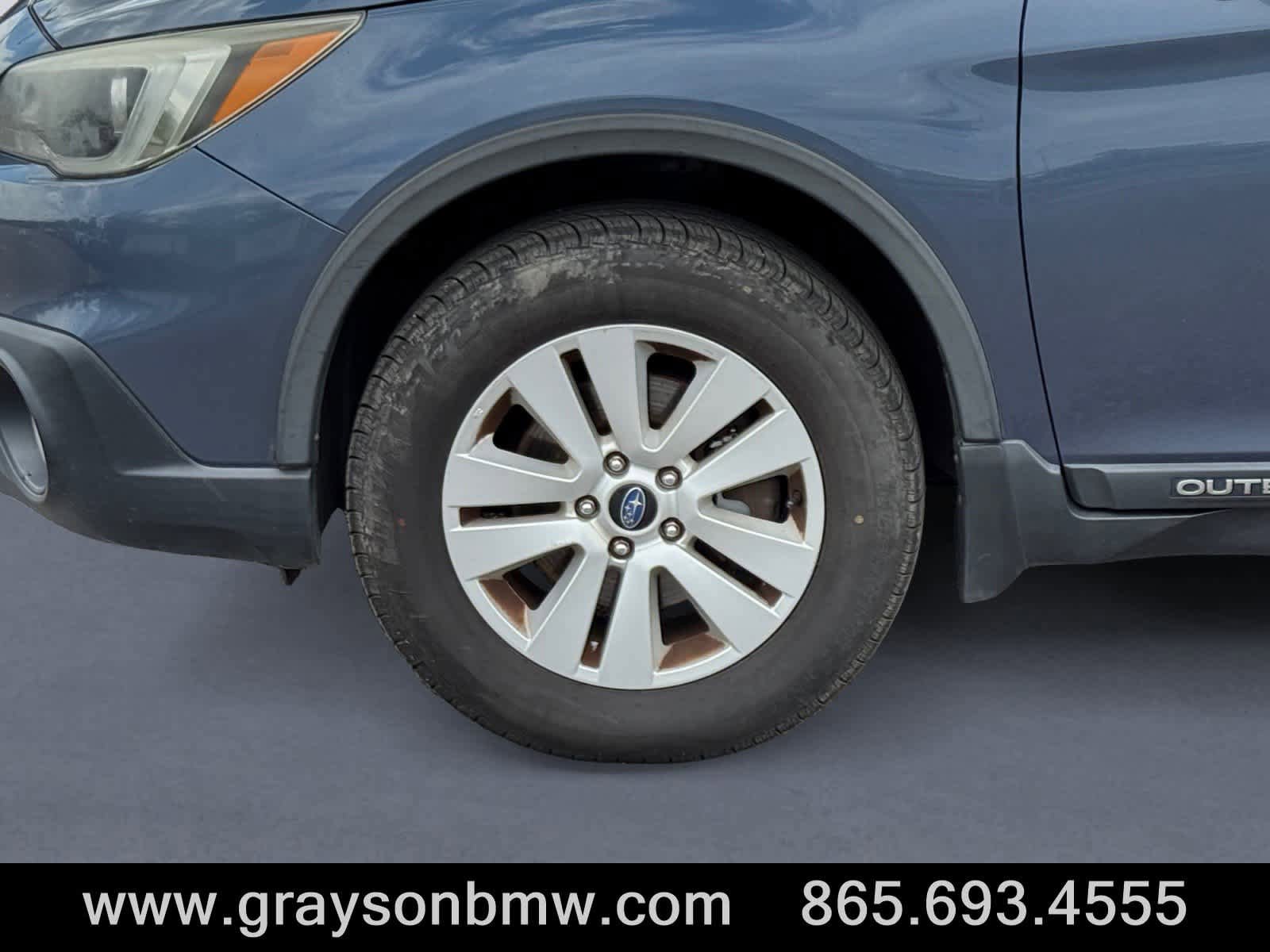 Used 2015 Subaru Outback 2.5i Premium w/ Protection Package #2 AWD/4WD image 9