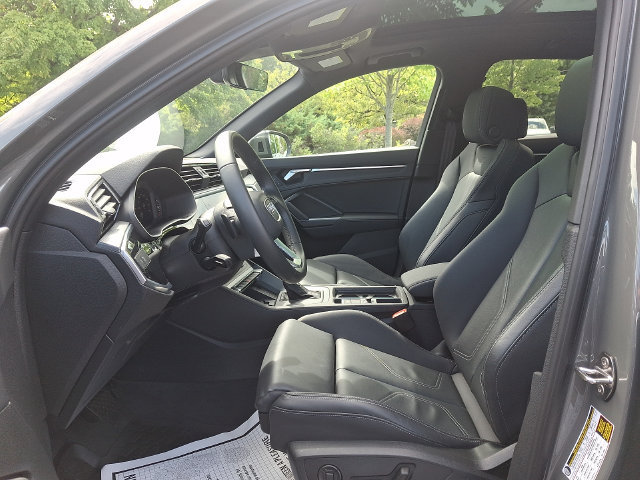 New 2025 Audi Q3 2.0T Premium AWD/4WD image 9