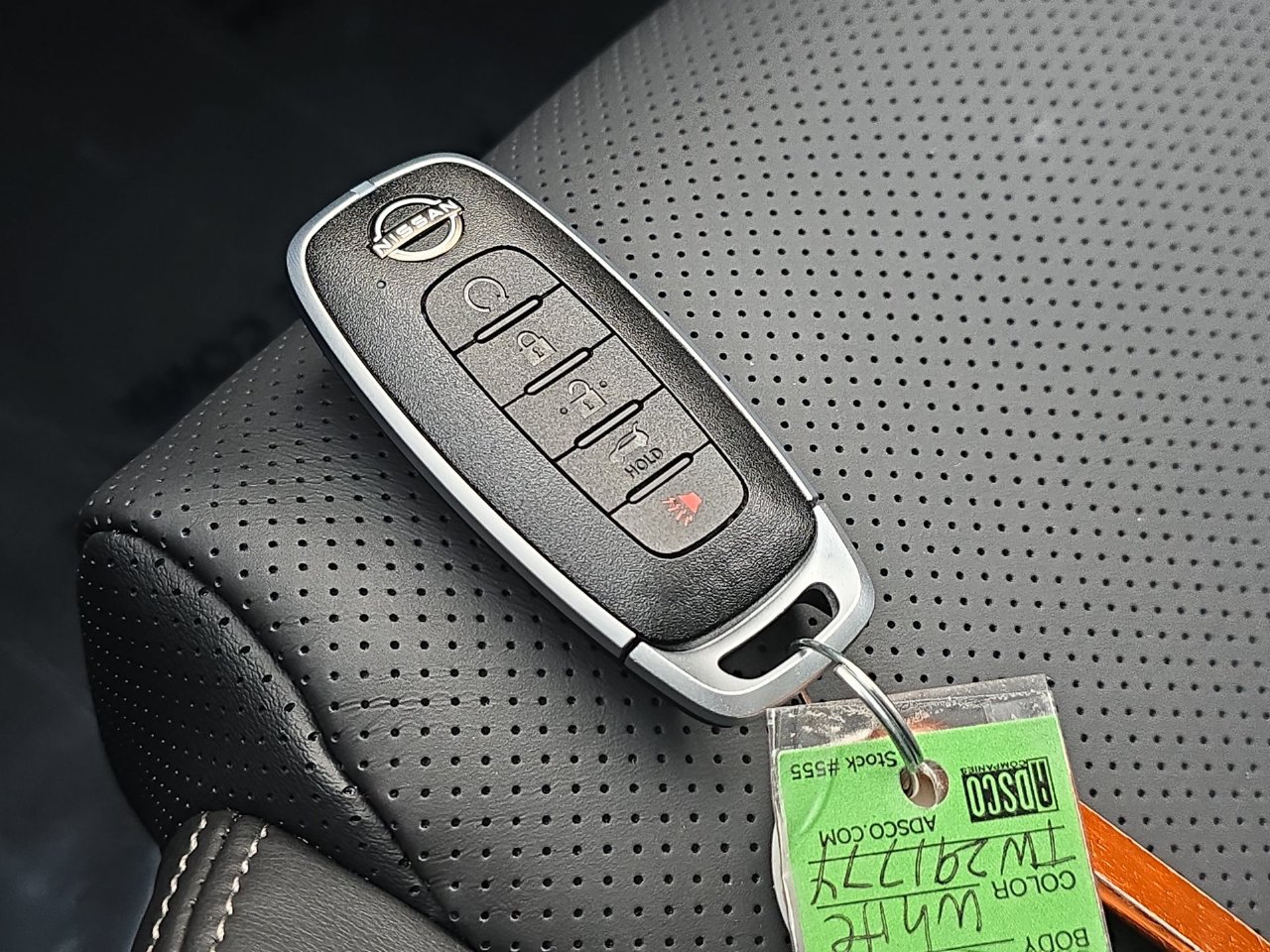 Used 2026 Nissan Rogue Platinum w/ Platinum Premium Package AWD/4WD image 36